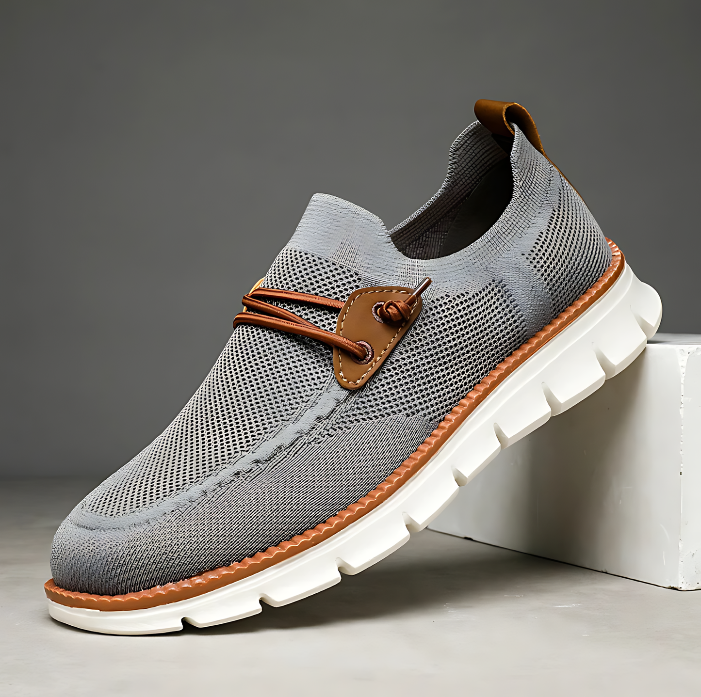 Featherlight Footwear: Stylish and Breathable Mesh Loafers